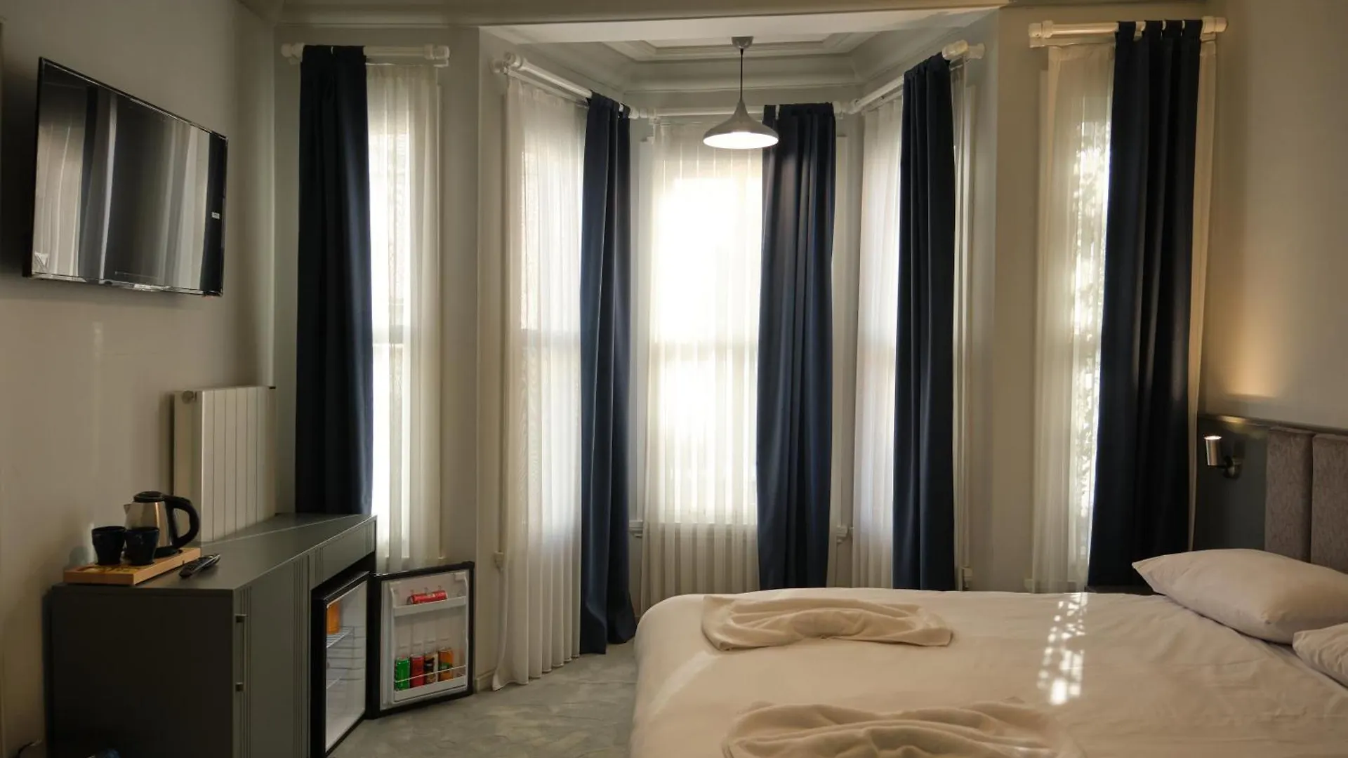 Lighthouse Hotel Istanbul